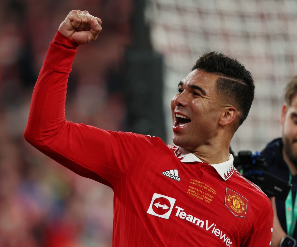 casemiro (2) casemiro (2)