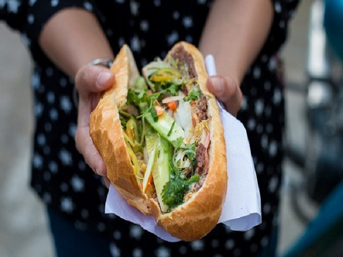 Nằm mơ thấy ăn bánh mì nên đánh con số mấy?