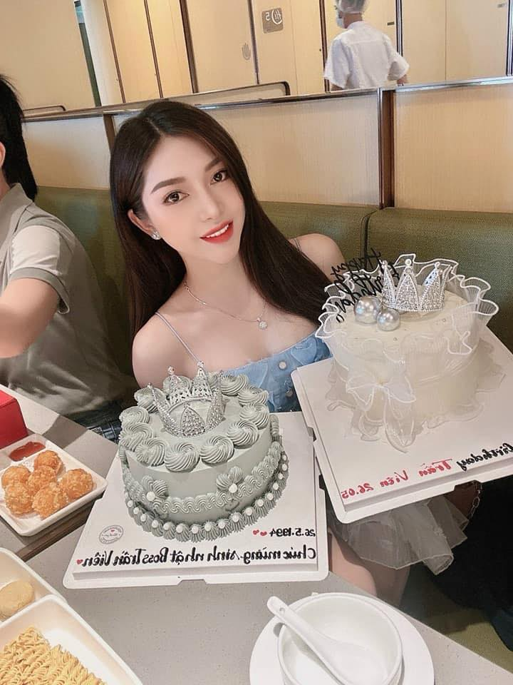 tac gia (1)